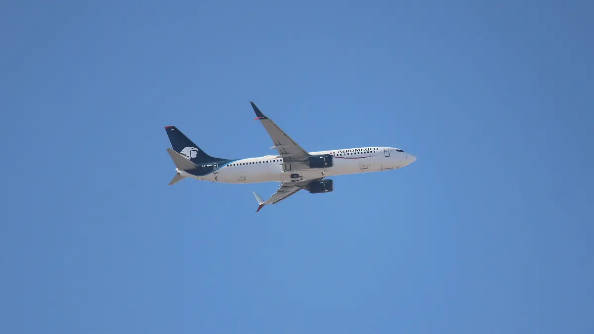 Avion Aeromexico